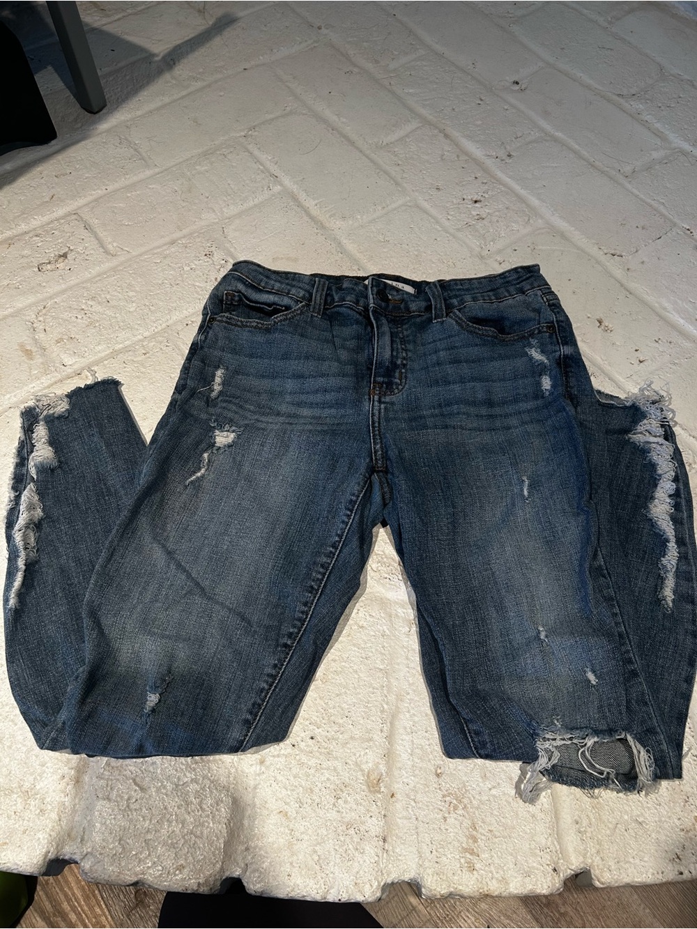 Jude eunina Mid Rise Skinny Ankle Dark Blue Distressed Jeans Size 9